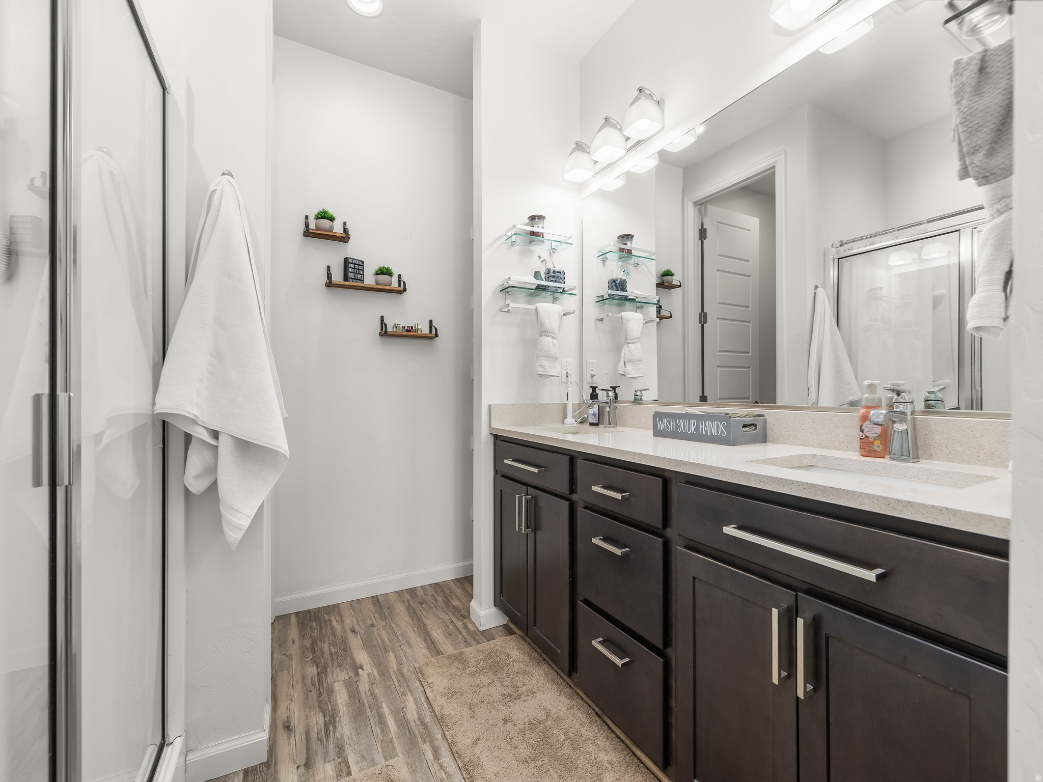 MINERS GROVE - Residential