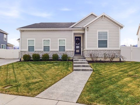 Photo of 1159 S 700 W #38, Springville, UT 84663 (MLS # 2137855)