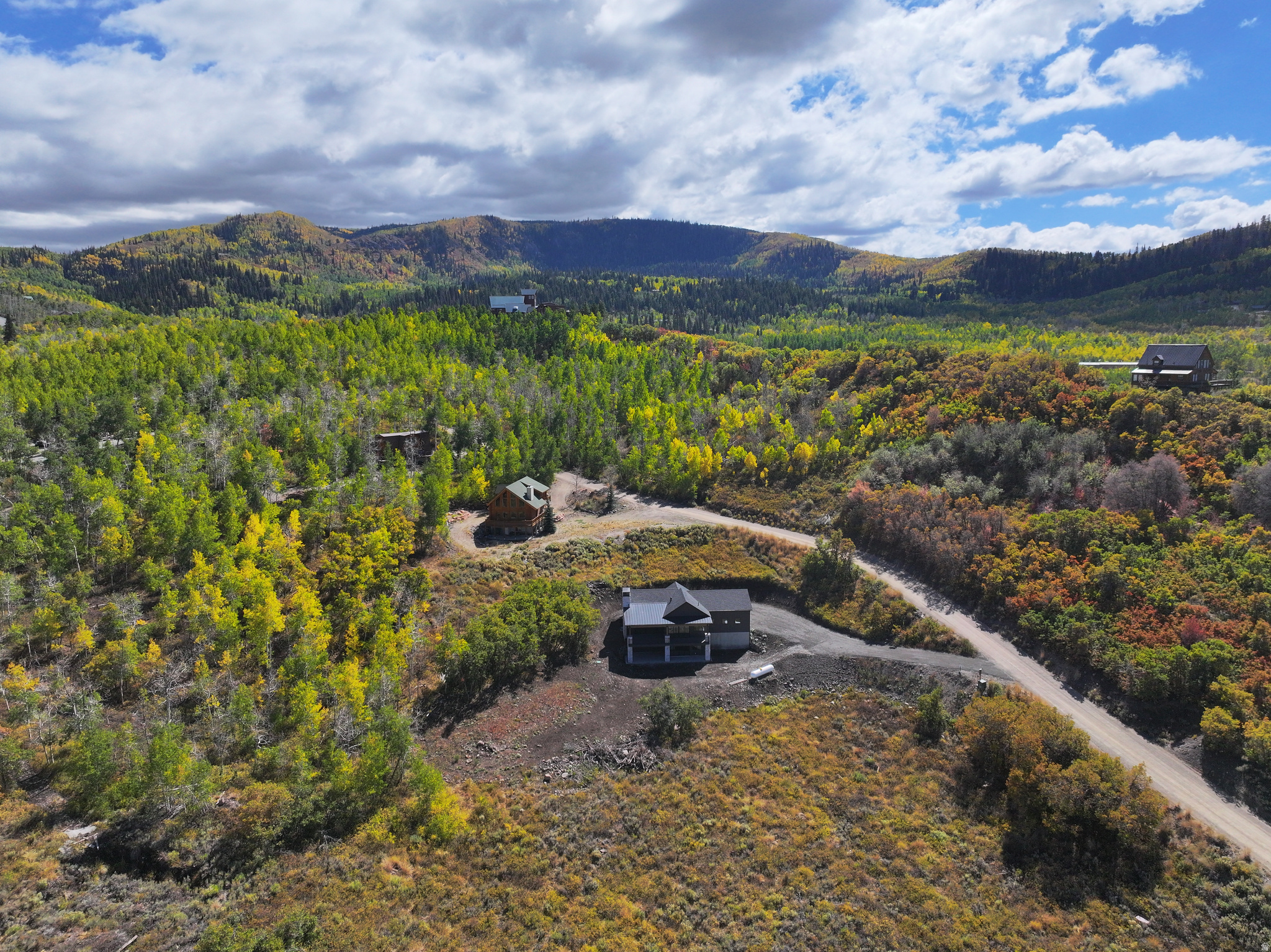 TIMBER LAKES - Residential