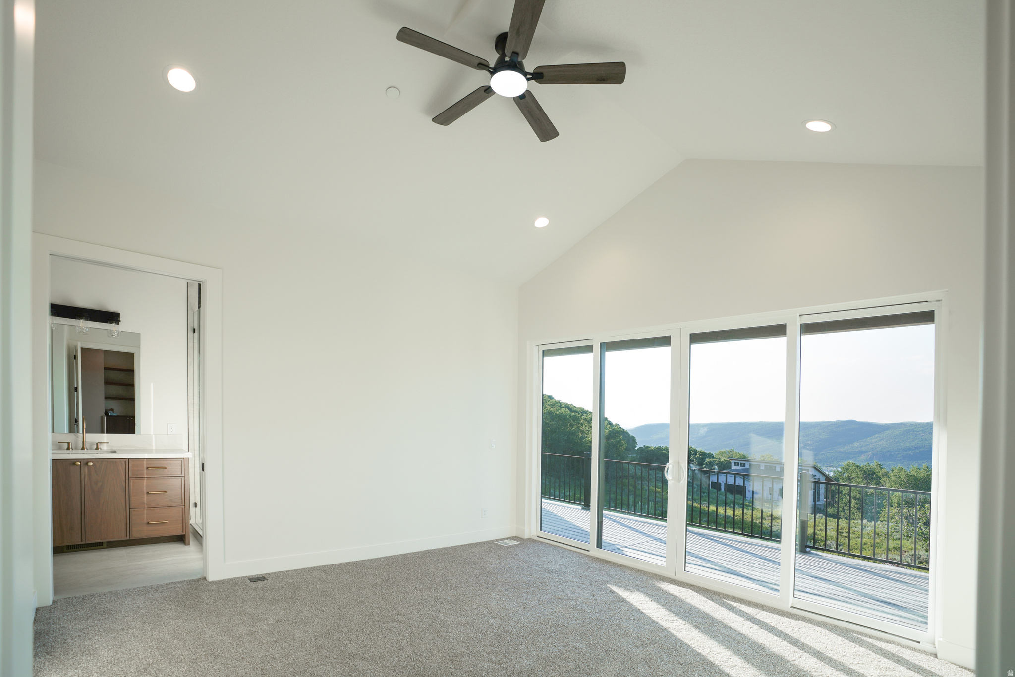 TIMBER LAKES - Residential