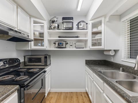 Tiny photo for 5677 S ASPEN CT E, South Ogden, UT 84403 (MLS # 2179220)