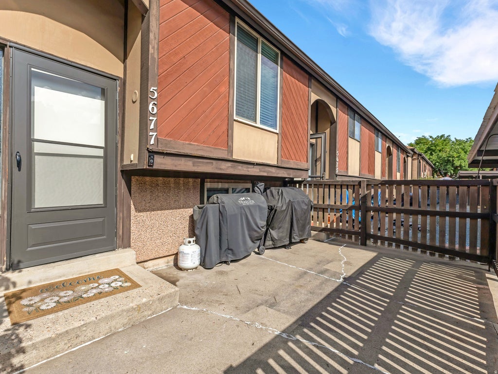 Photo of 5677 S ASPEN CT E, South Ogden, UT 84403 (MLS # 2179220)