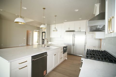 Tiny photo for 635 E MOUNTAIN RD N, North Ogden, UT 84414 (MLS # 2169067)