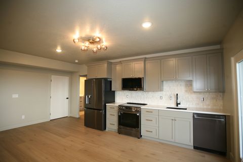 Tiny photo for 635 E MOUNTAIN RD N, North Ogden, UT 84414 (MLS # 2169067)