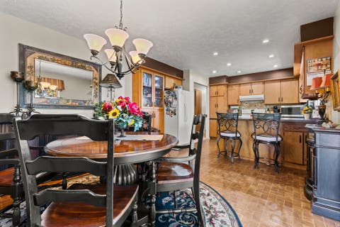 Tiny photo for 703 EMERALD DR, Bountiful, UT 84010 (MLS # 2176493)