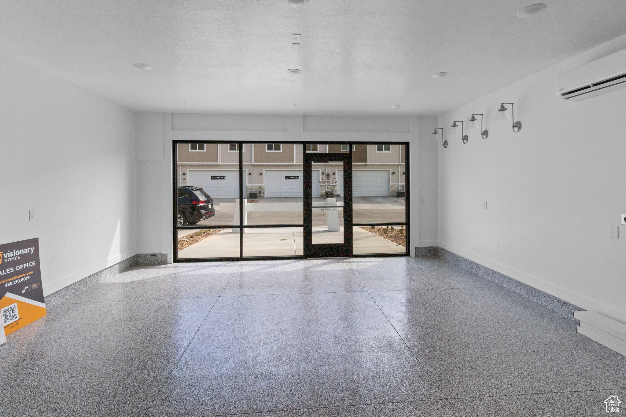 NORTH POINT - Residential