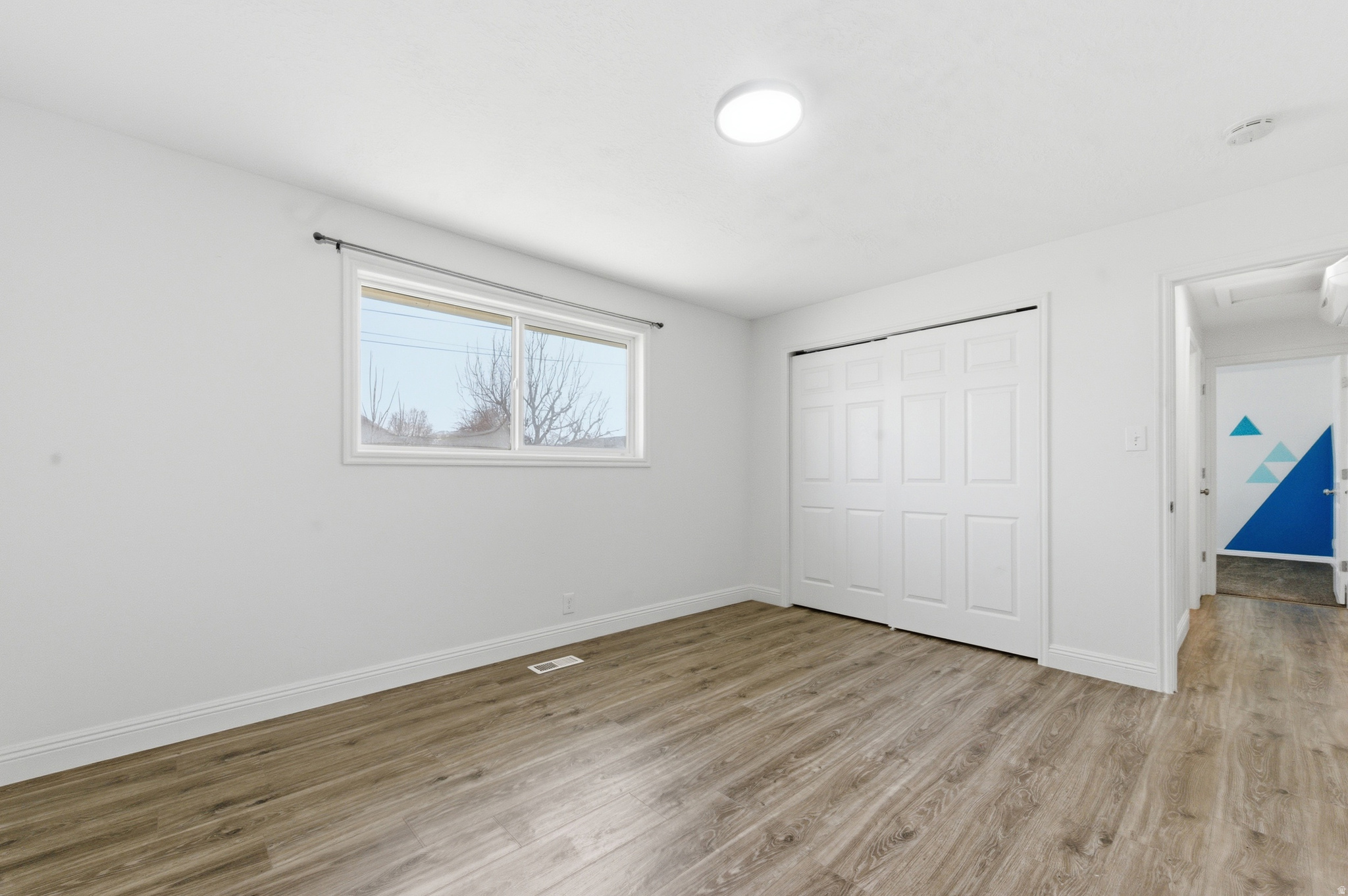 MIT-DEL ESTATES - Residential