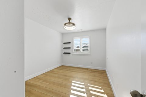 Tiny photo for 4901 E SILVER RIDGE RD, Eagle Mountain, UT 84005 (MLS # 2130378)