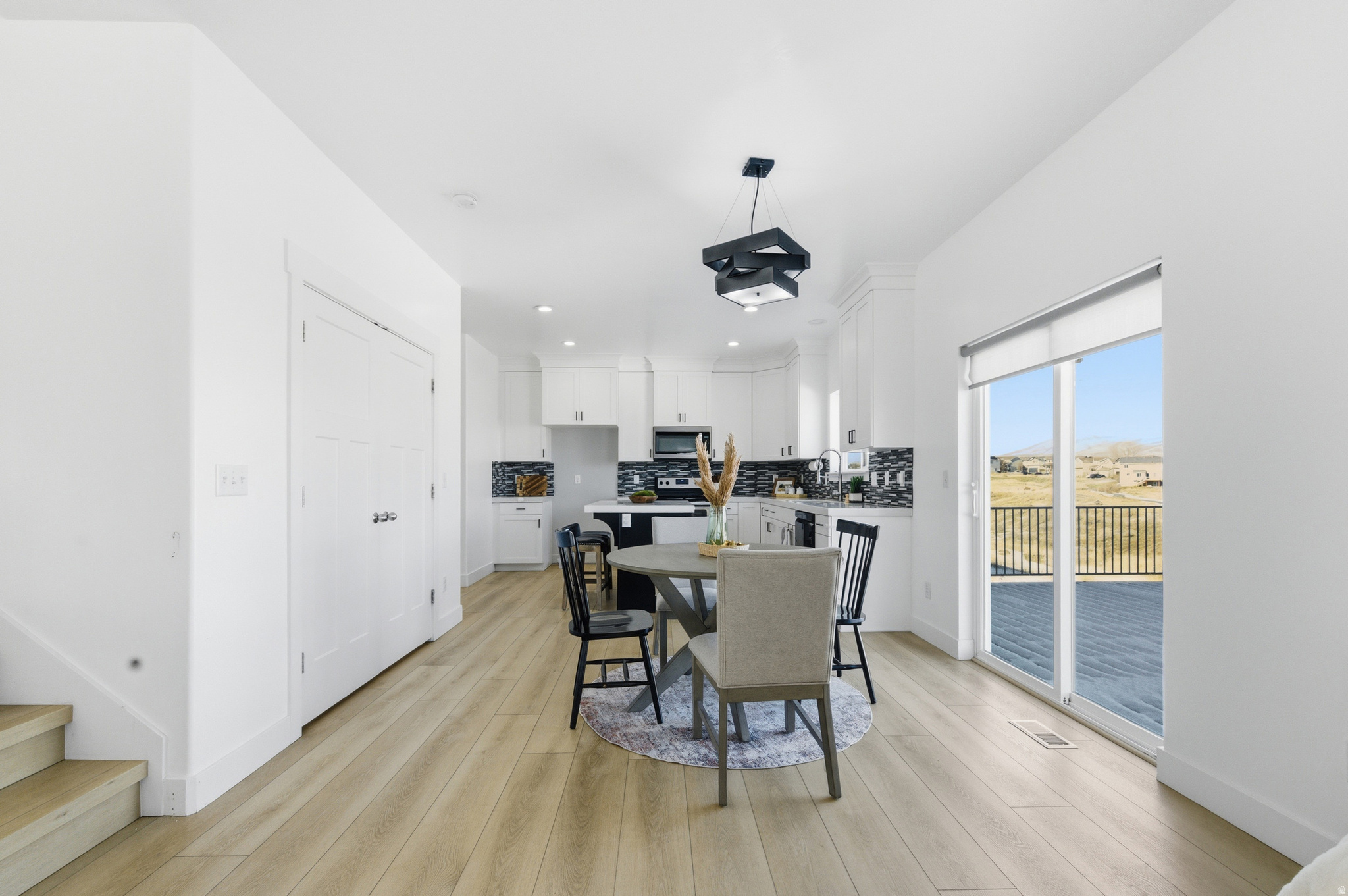 SILVERLAKE - Residential