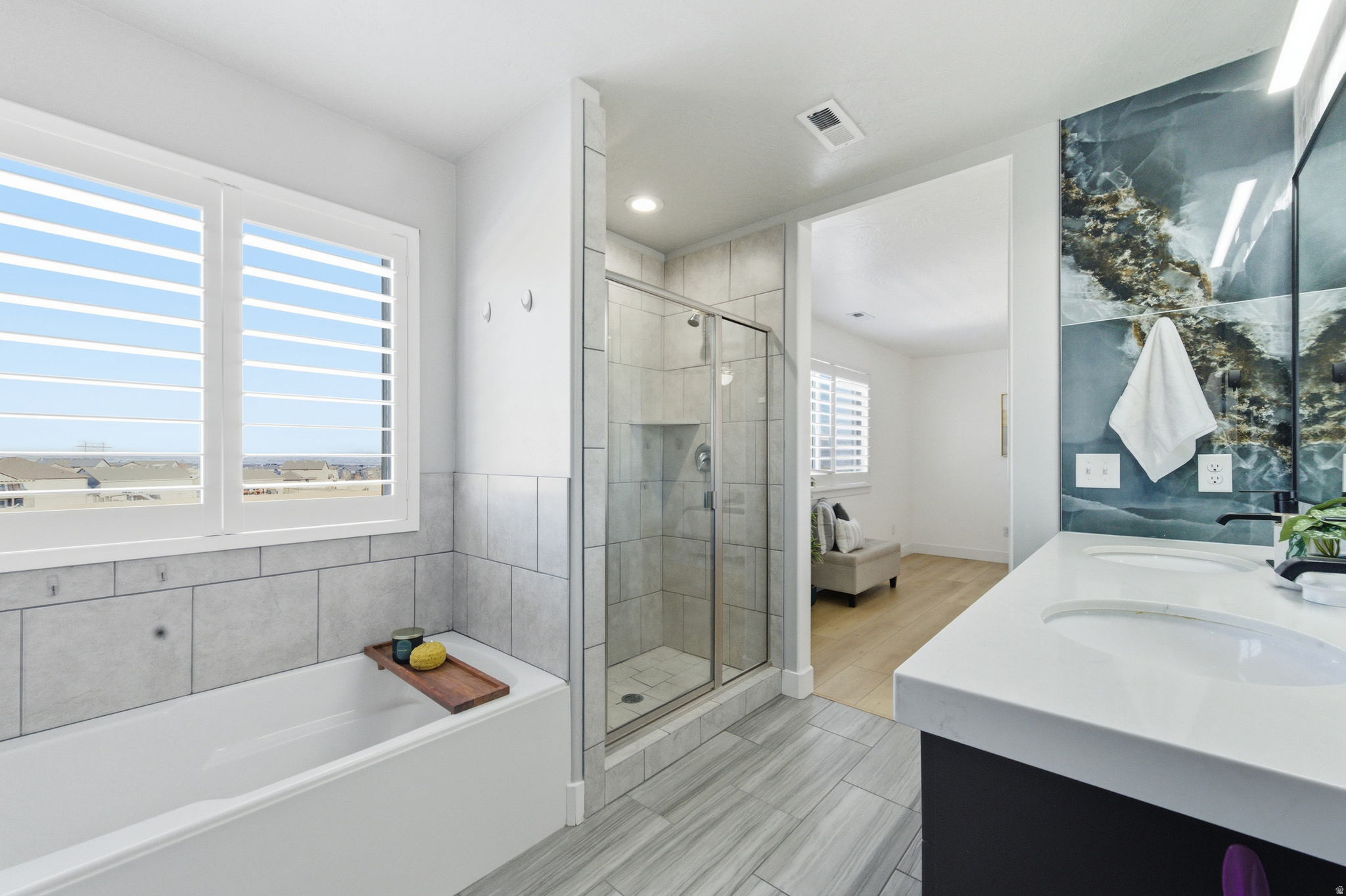 SILVERLAKE - Residential