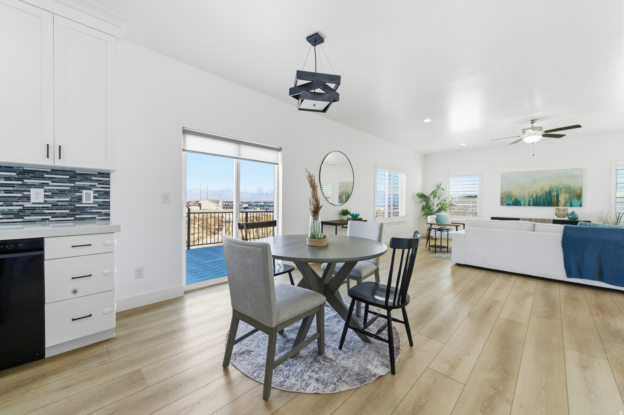 SILVERLAKE - Residential