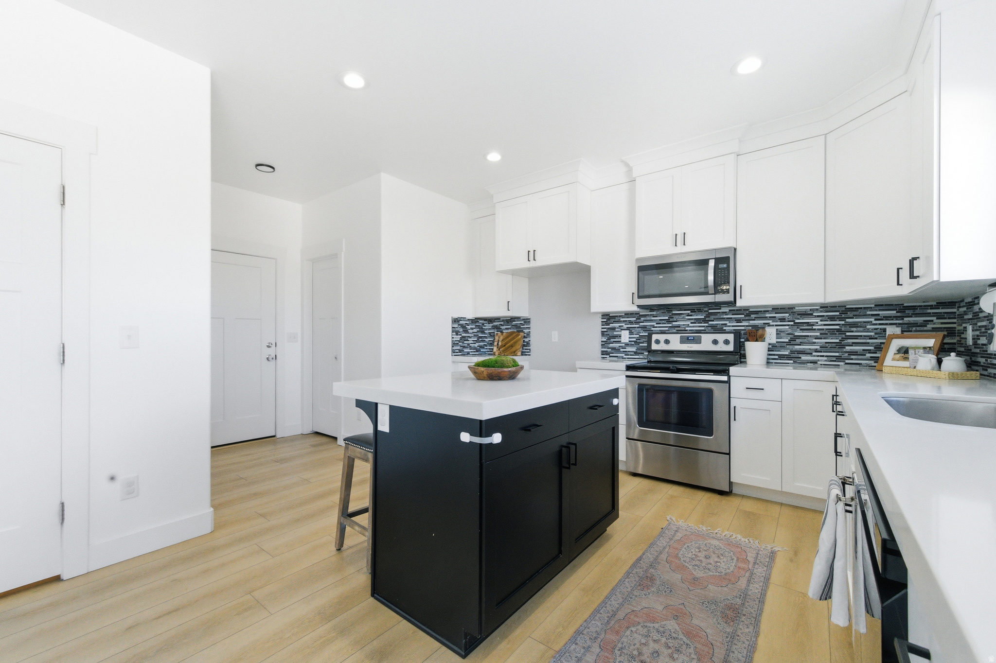 SILVERLAKE - Residential