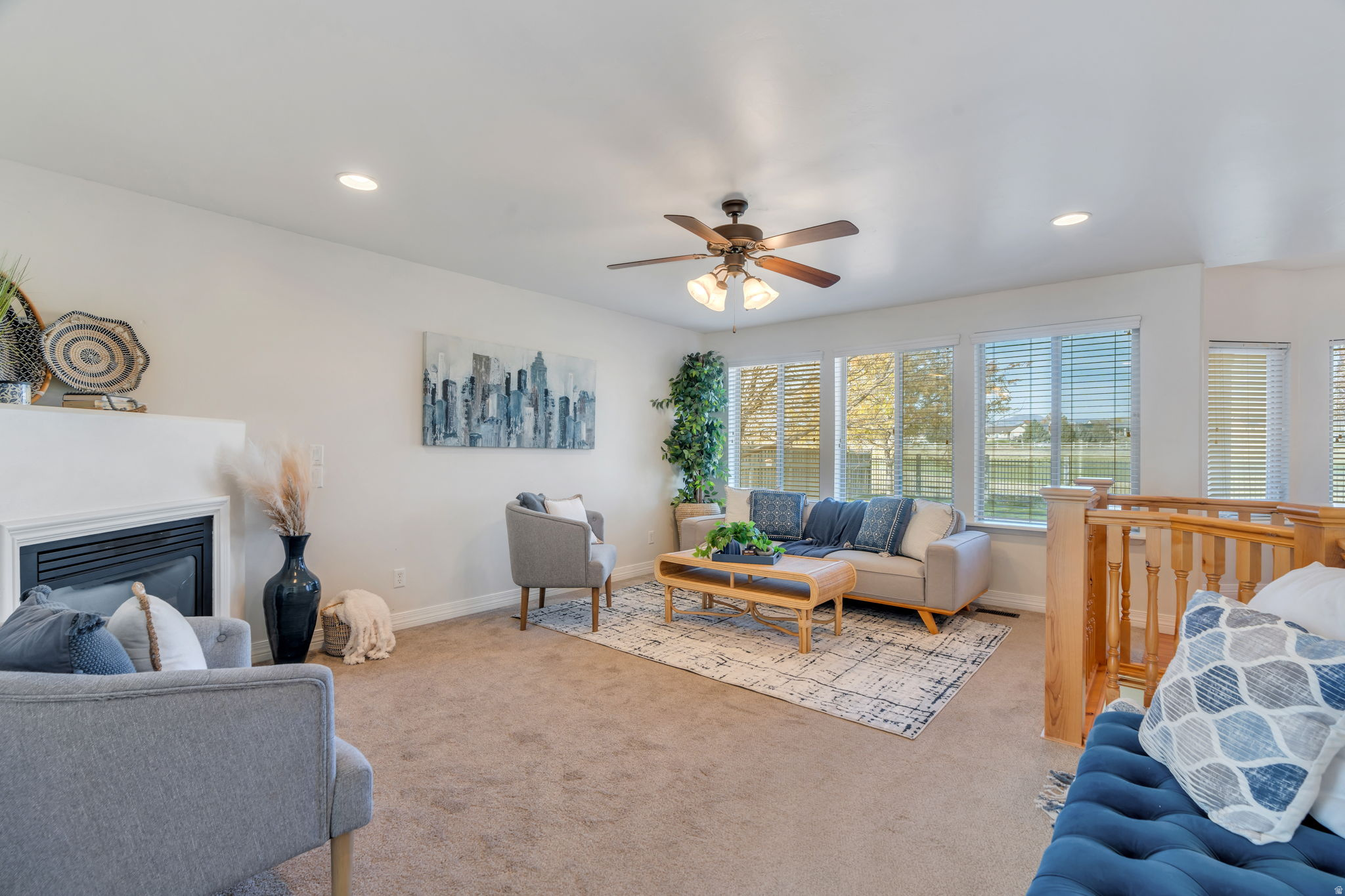 EAGLES GATE - Residential