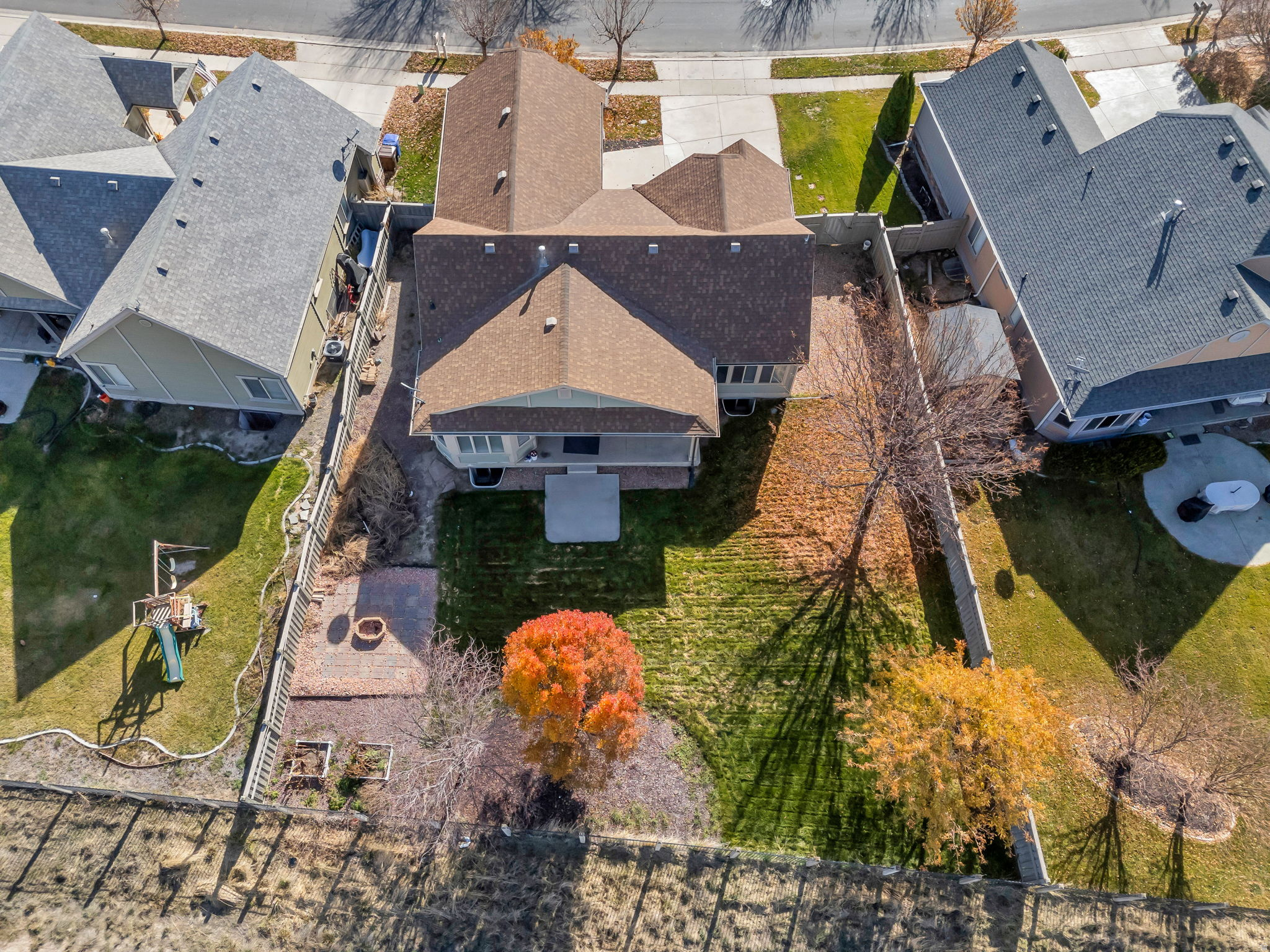 EAGLES GATE - Residential