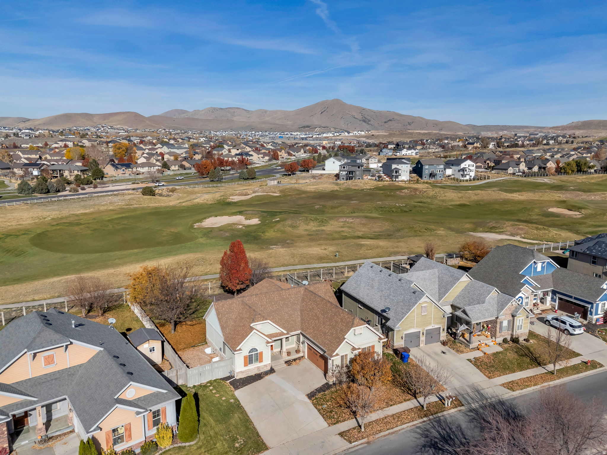 EAGLES GATE - Residential