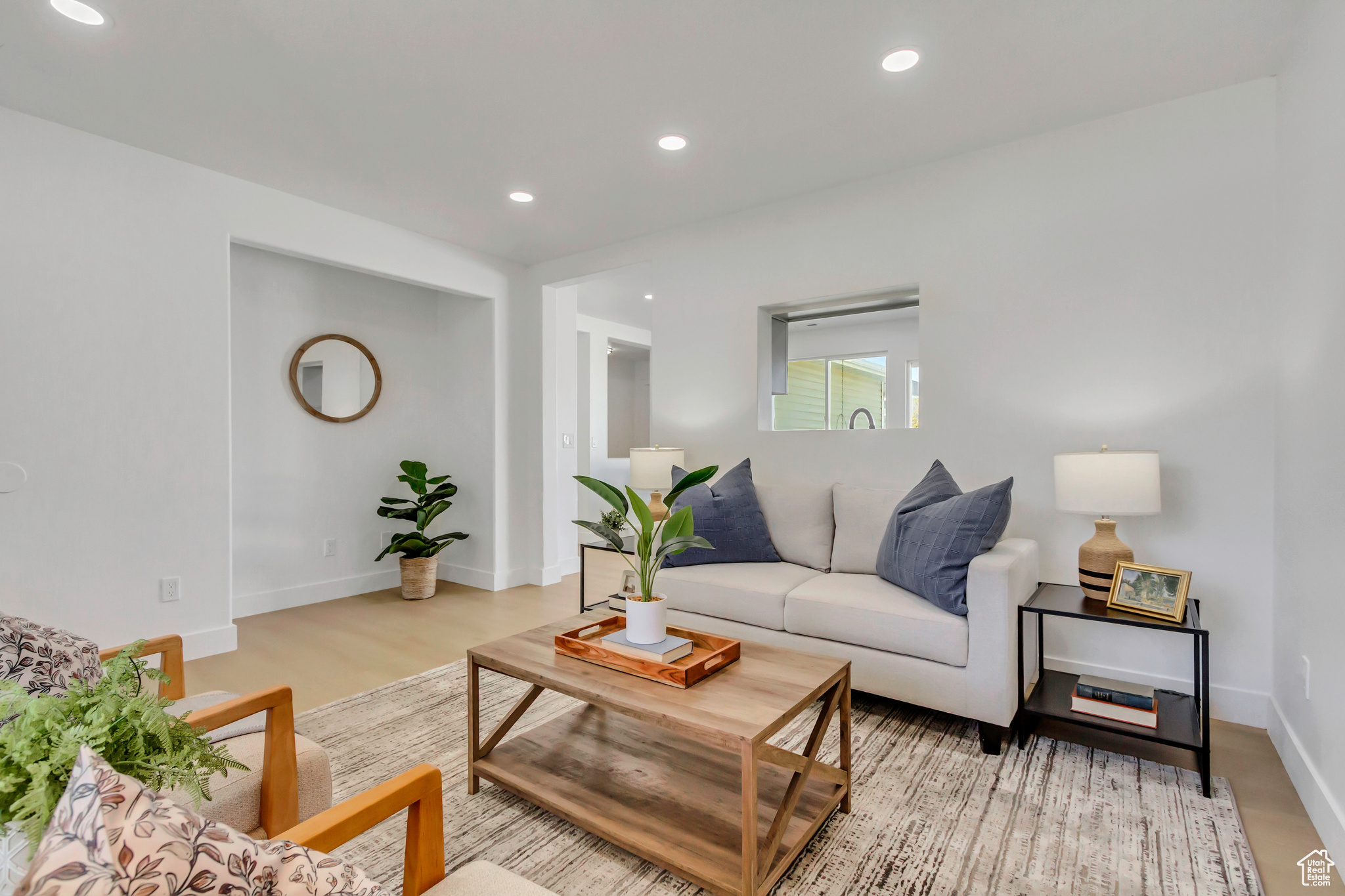 PICKET LN @ CNTRY CR - Residential