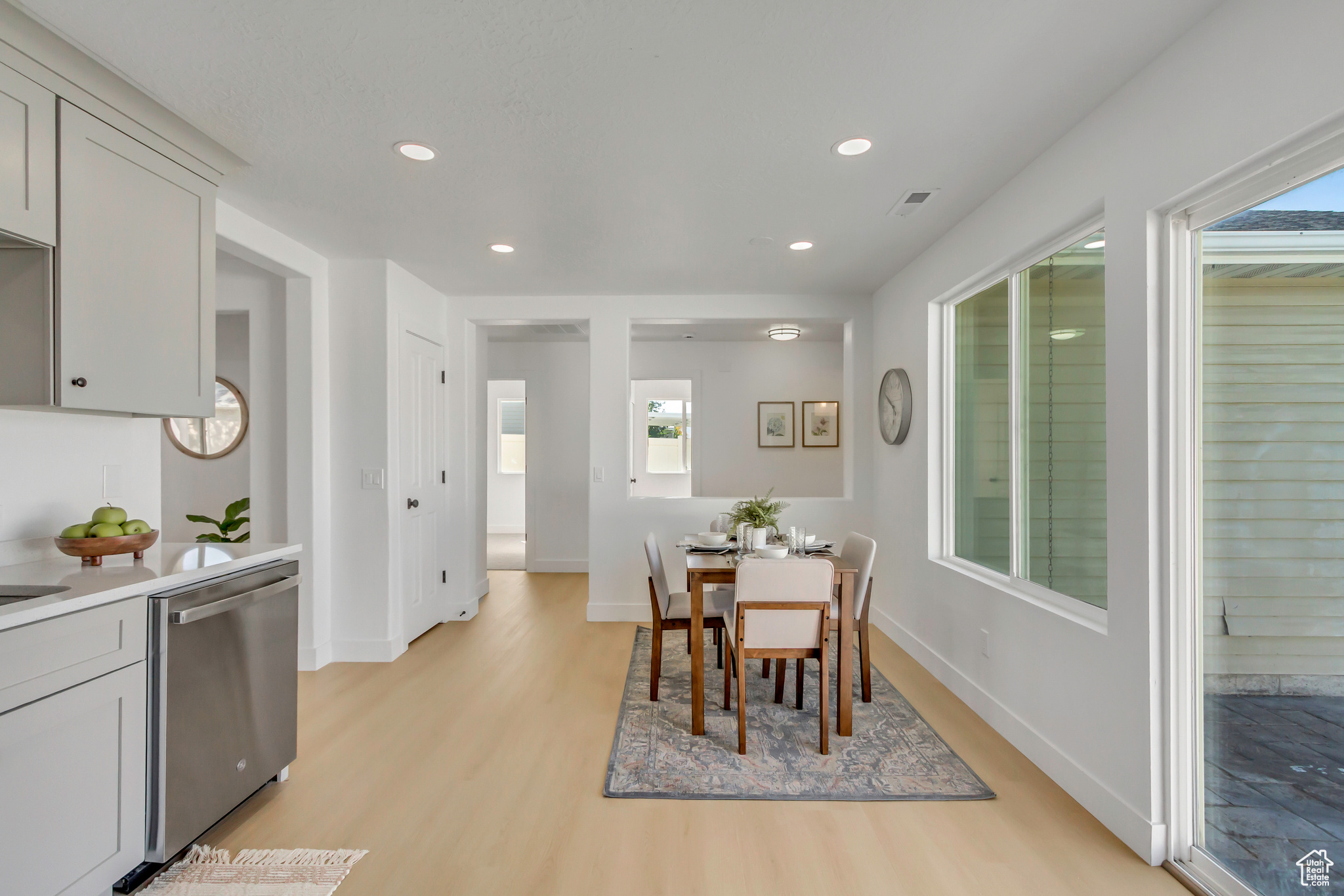 PICKET LN @ CNTRY CR - Residential