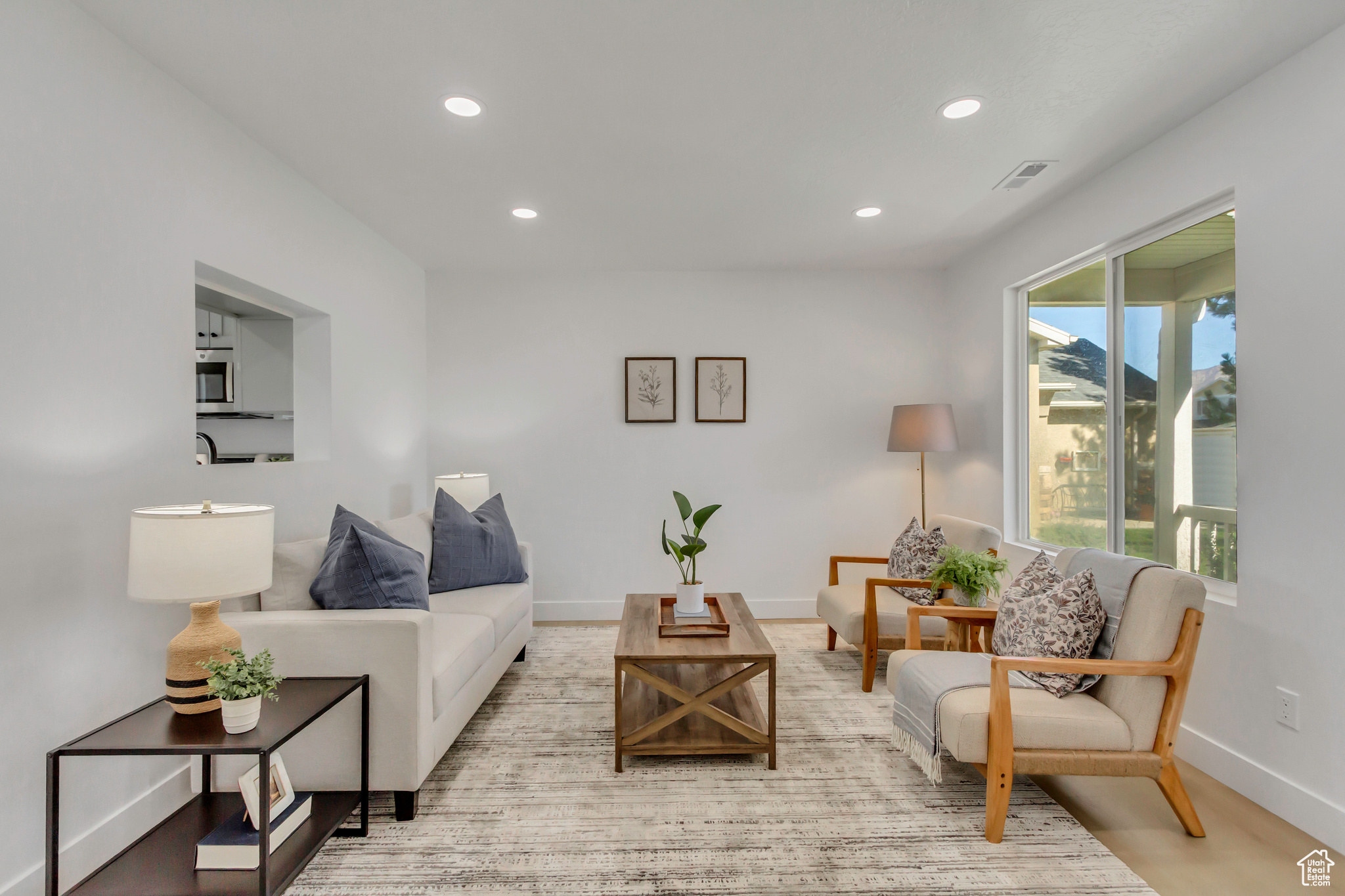 PICKET LN @ CNTRY CR - Residential