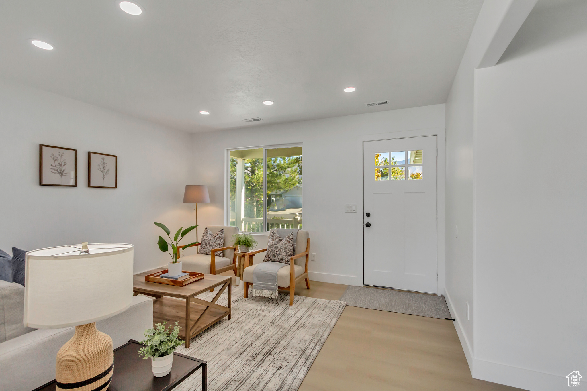 PICKET LN @ CNTRY CR - Residential