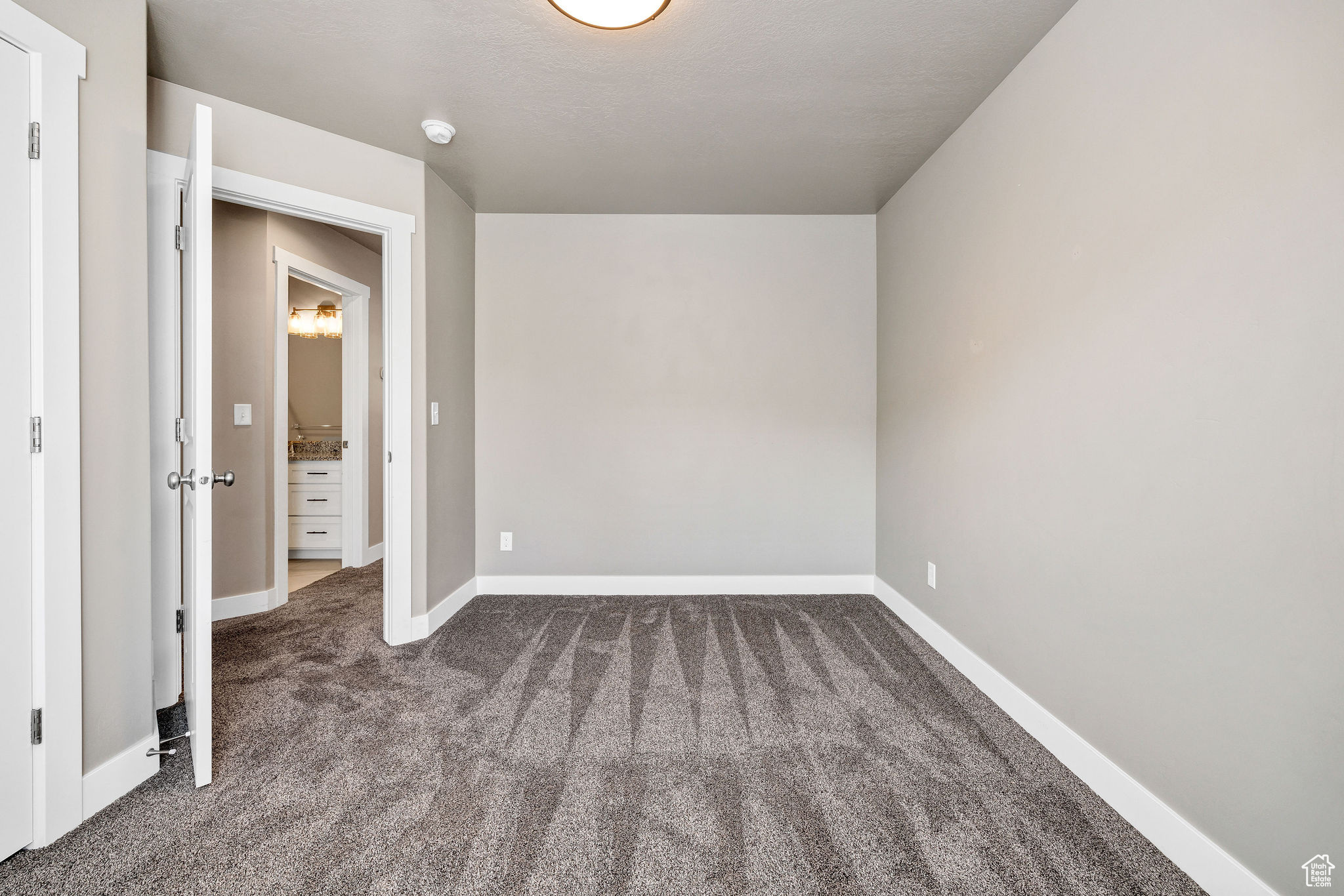 FIREFLY ESTATES - Residential