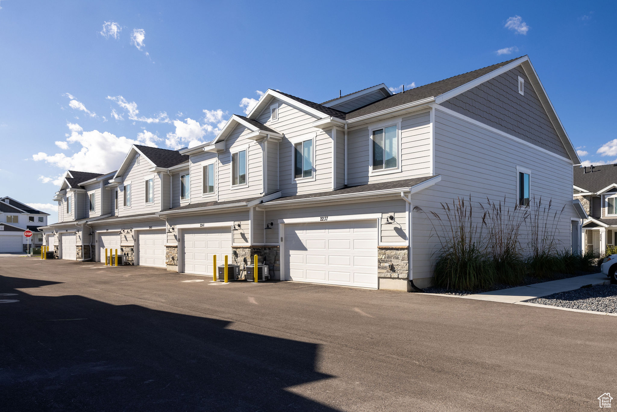 FIREFLY ESTATES - Residential