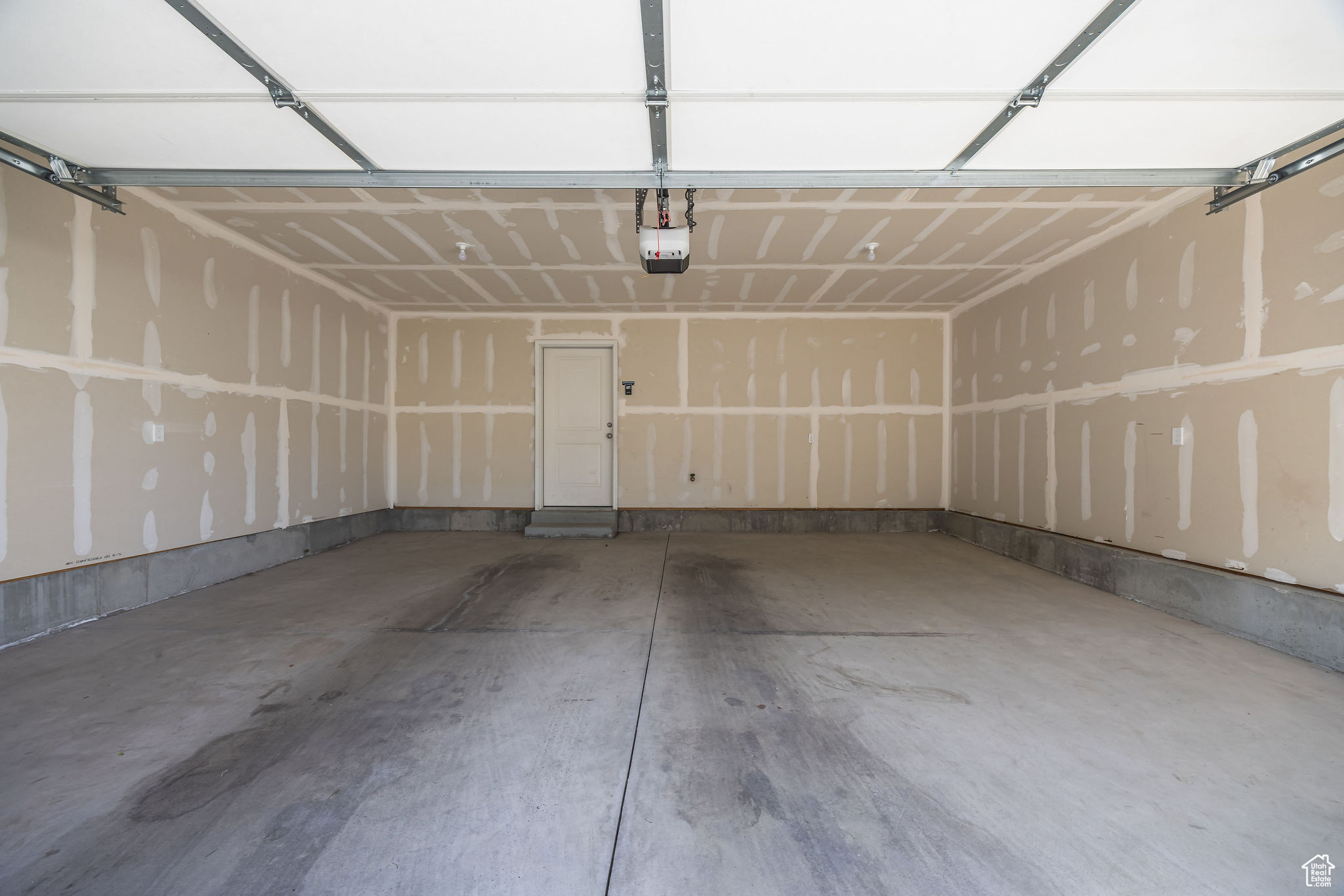 FIREFLY ESTATES - Residential