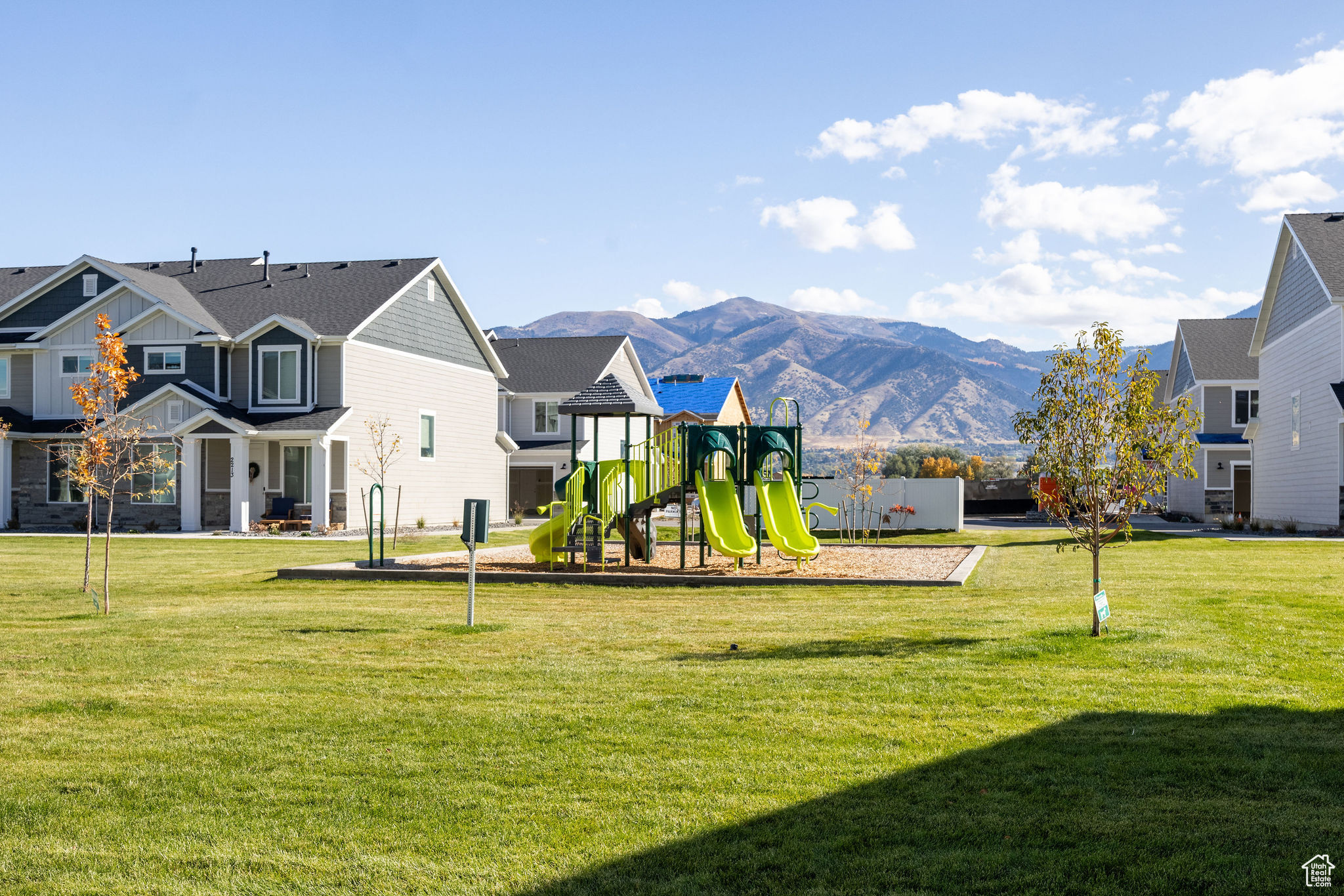 FIREFLY ESTATES - Residential