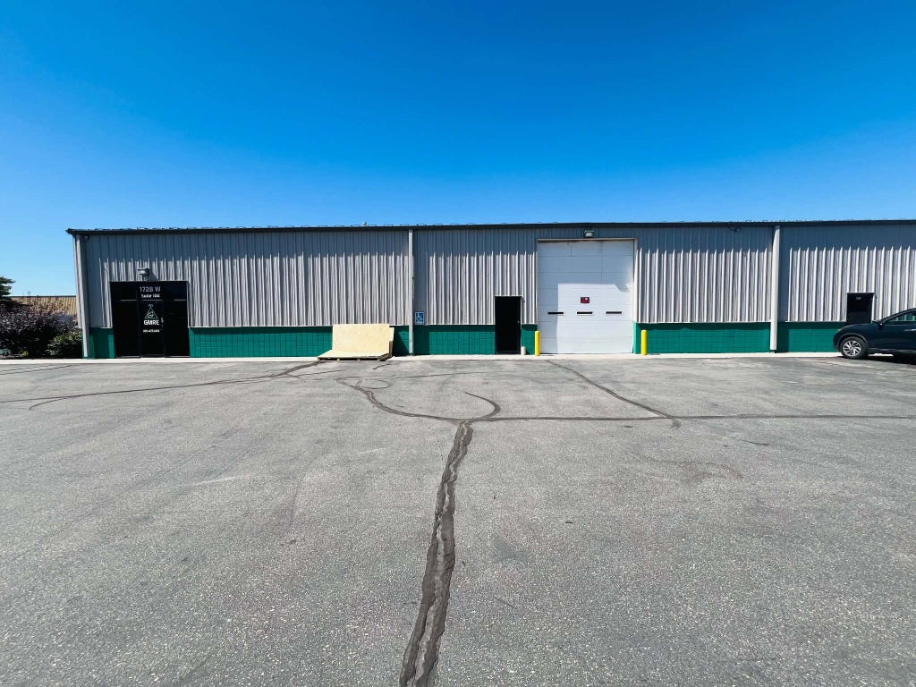 Photo of 1728 W 2550 S #102, Ogden, UT 84401 (MLS # 2185174)