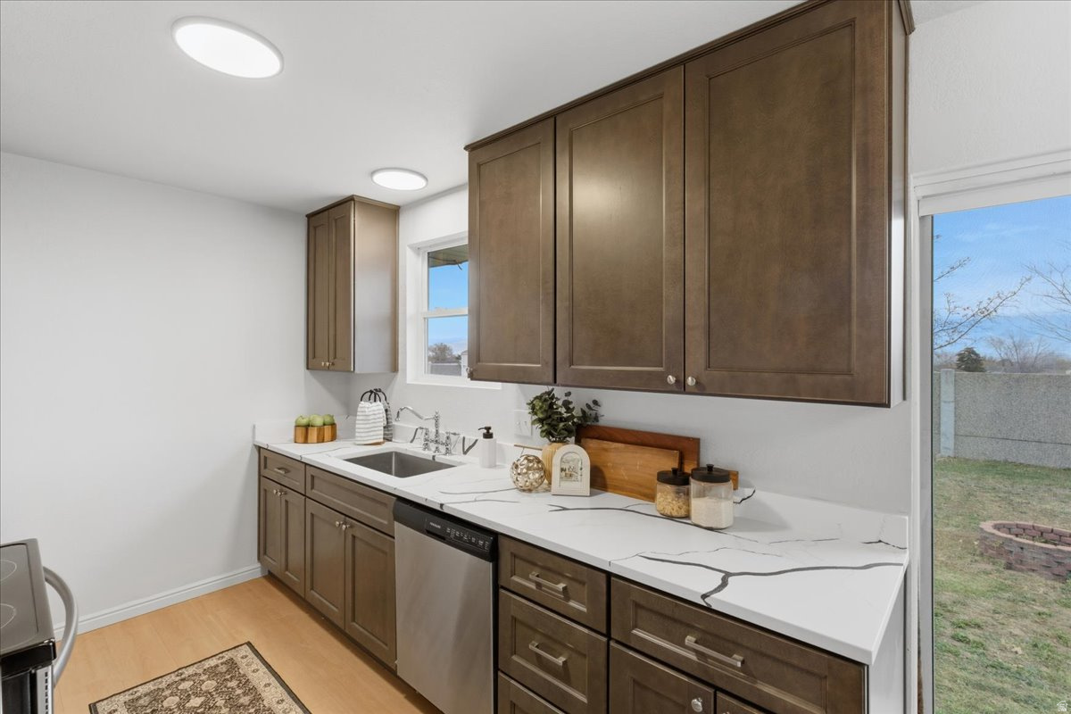 WESTWOOD - Residential