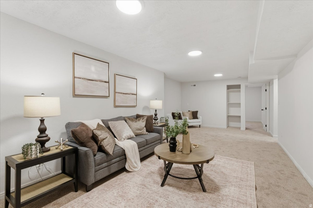 WESTWOOD - Residential