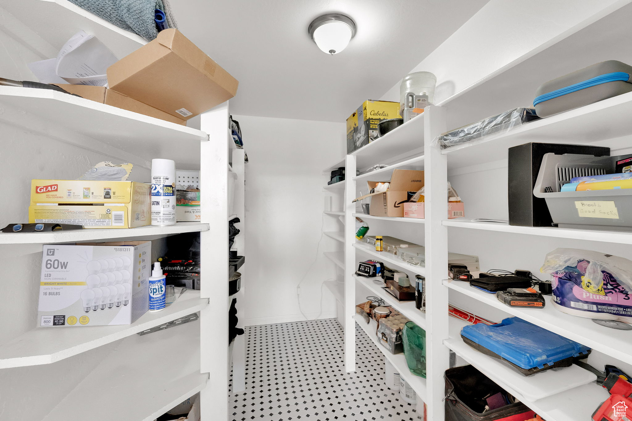 LAKEVIEW ESTATES - Residential