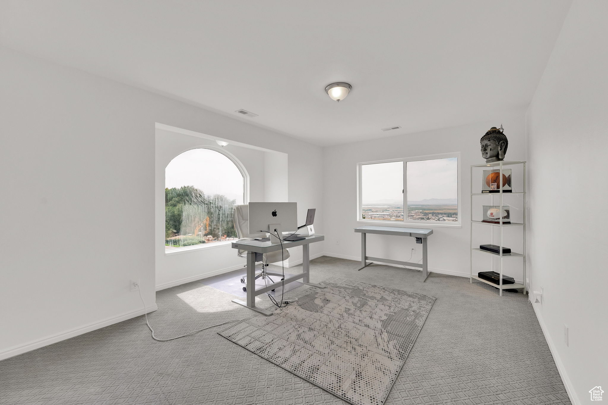 LAKEVIEW ESTATES - Residential