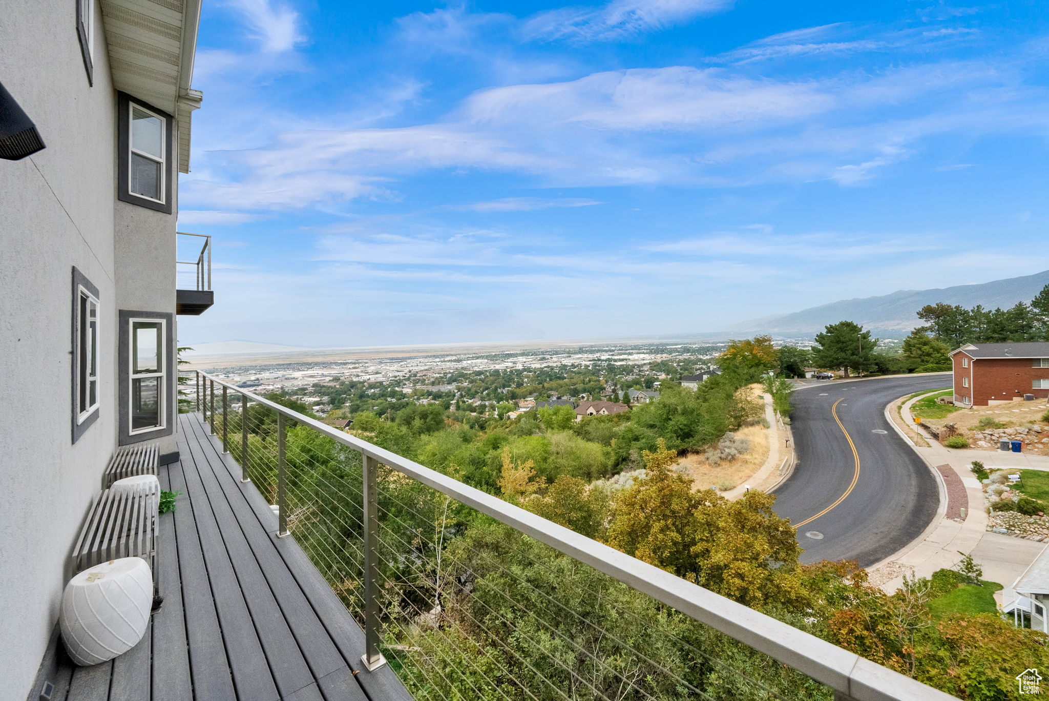 LAKEVIEW ESTATES - Residential