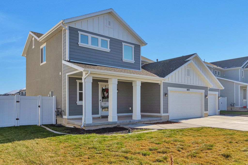 Photo of 6052 S 4275 W, Roy, UT 84067 (MLS # 2127228)