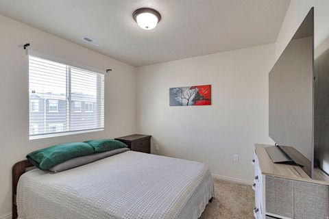 Tiny photo for 6052 S 4275 W, Roy, UT 84067 (MLS # 2127228)