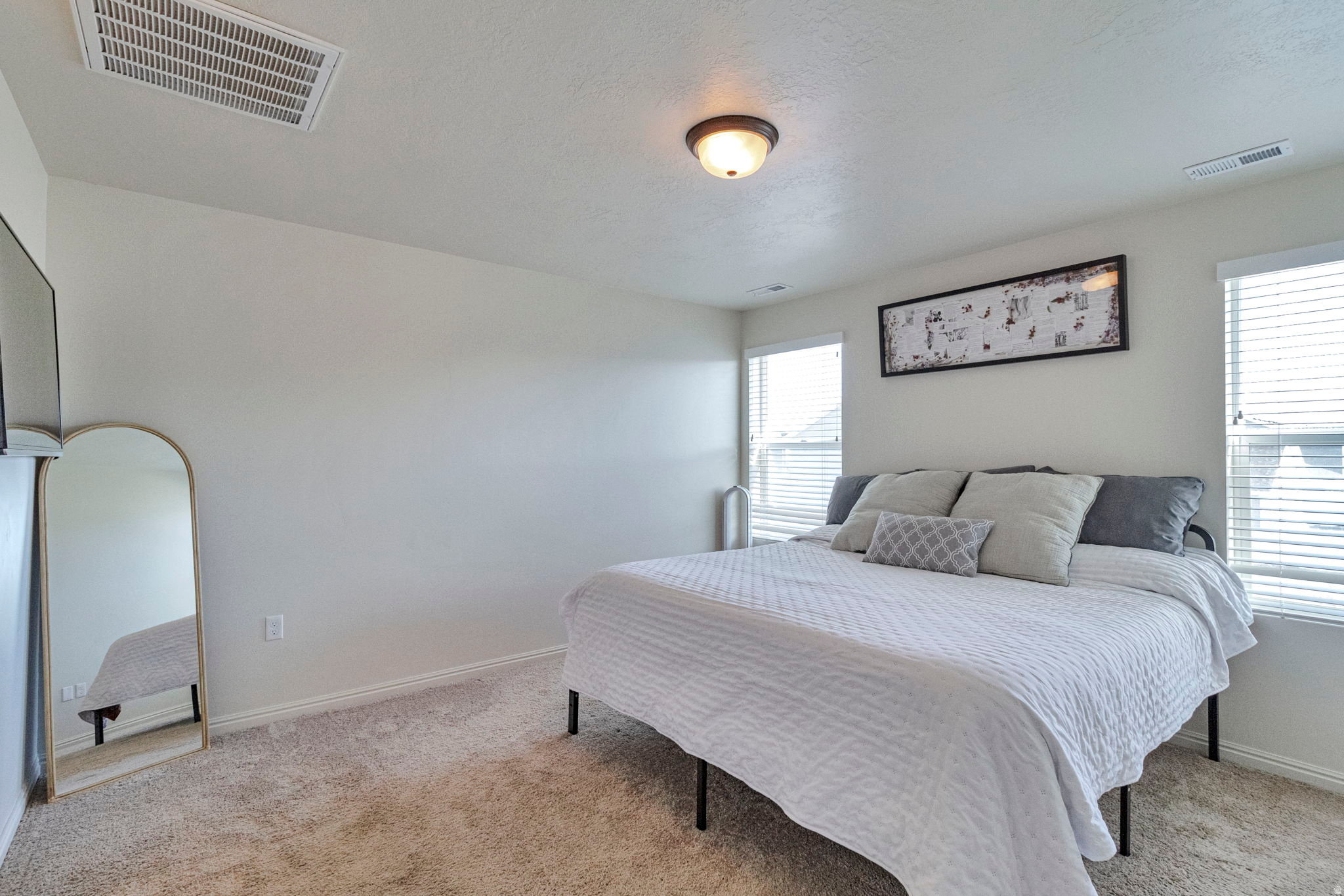 CRESTWOOD ESTATES SU - Residential