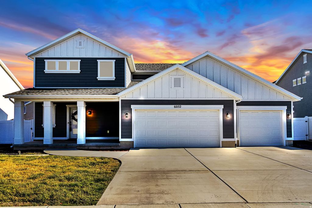 Photo of 6052 S 4275 W, Roy, UT 84067 (MLS # 2127228)