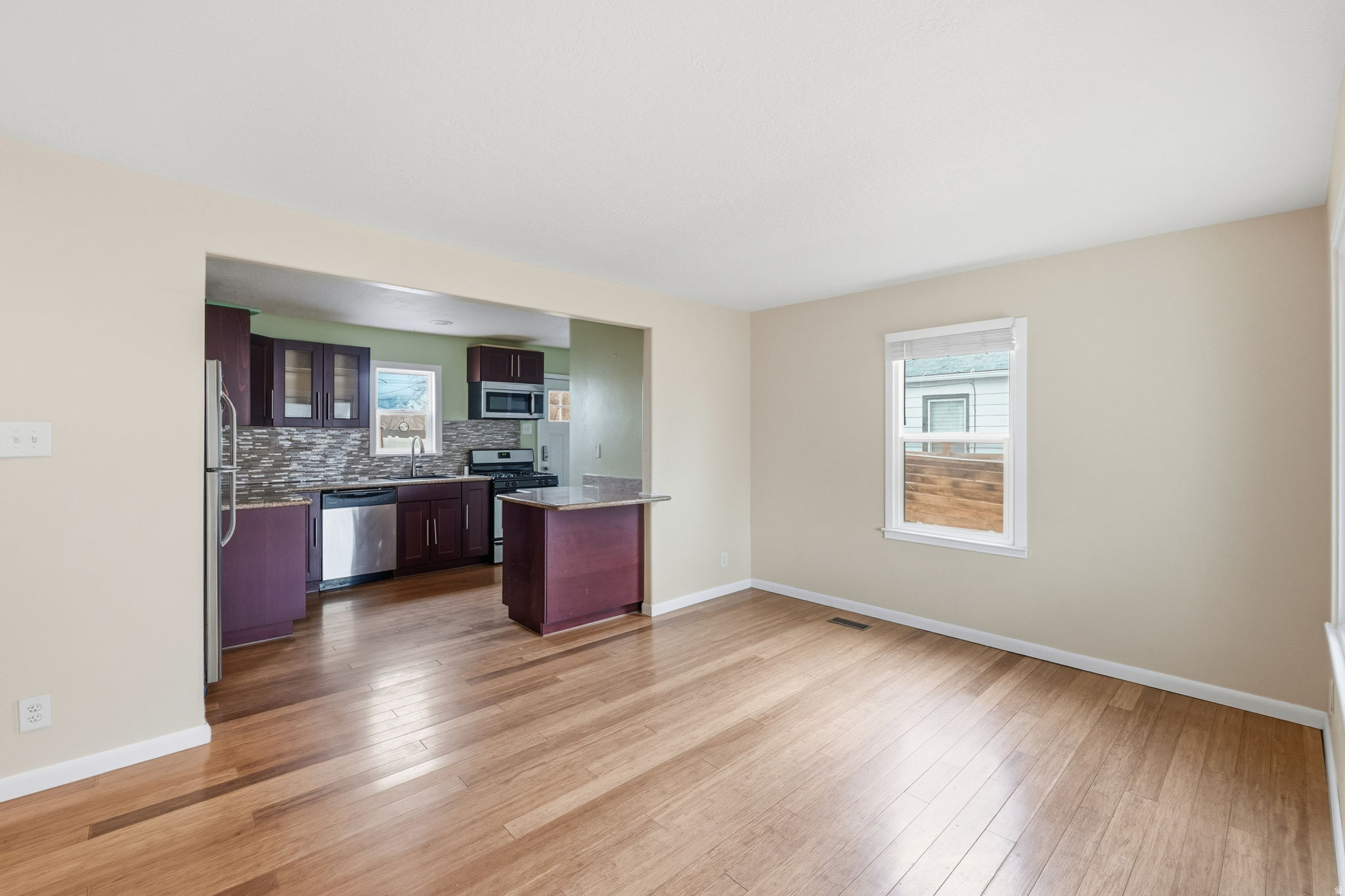 VILLAGE GARDENS - Residential