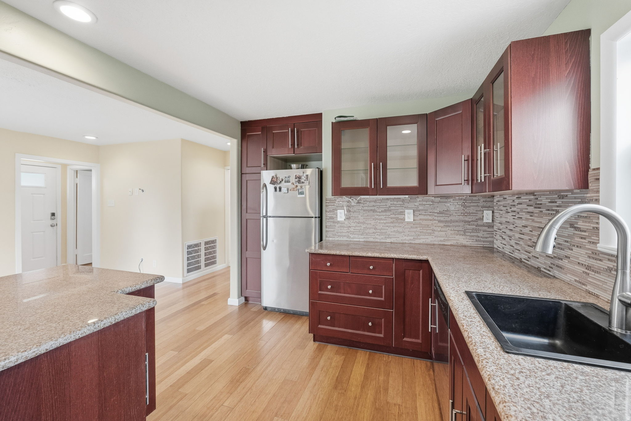 VILLAGE GARDENS - Residential