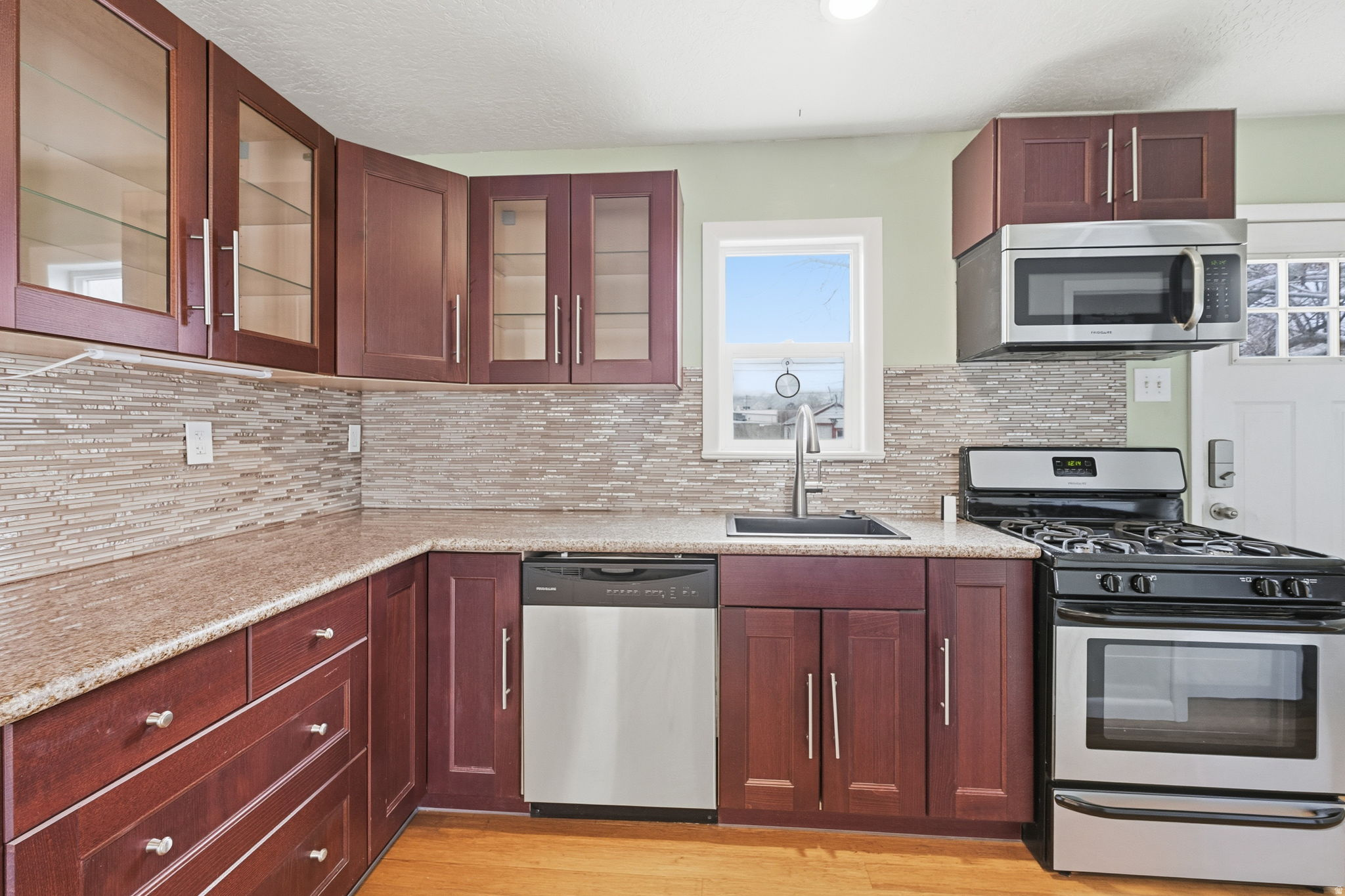 VILLAGE GARDENS - Residential