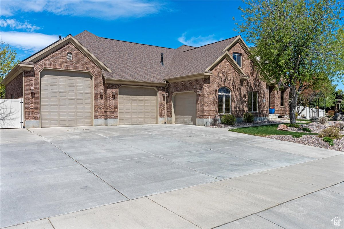 3362 W Bear River Rd, South Jordan, Utah image 2