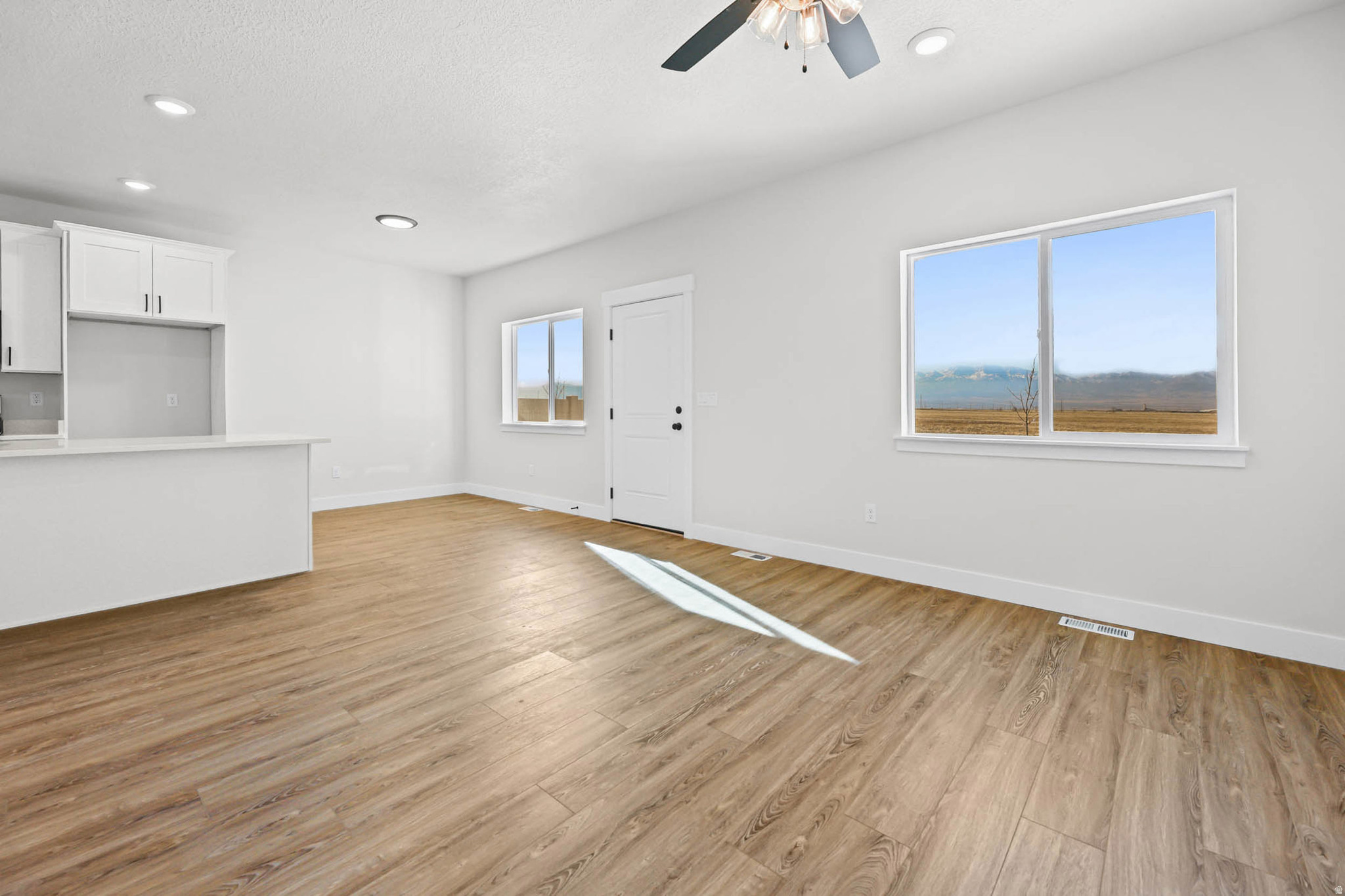 LEXINGTON TOWN HOMES - Residential