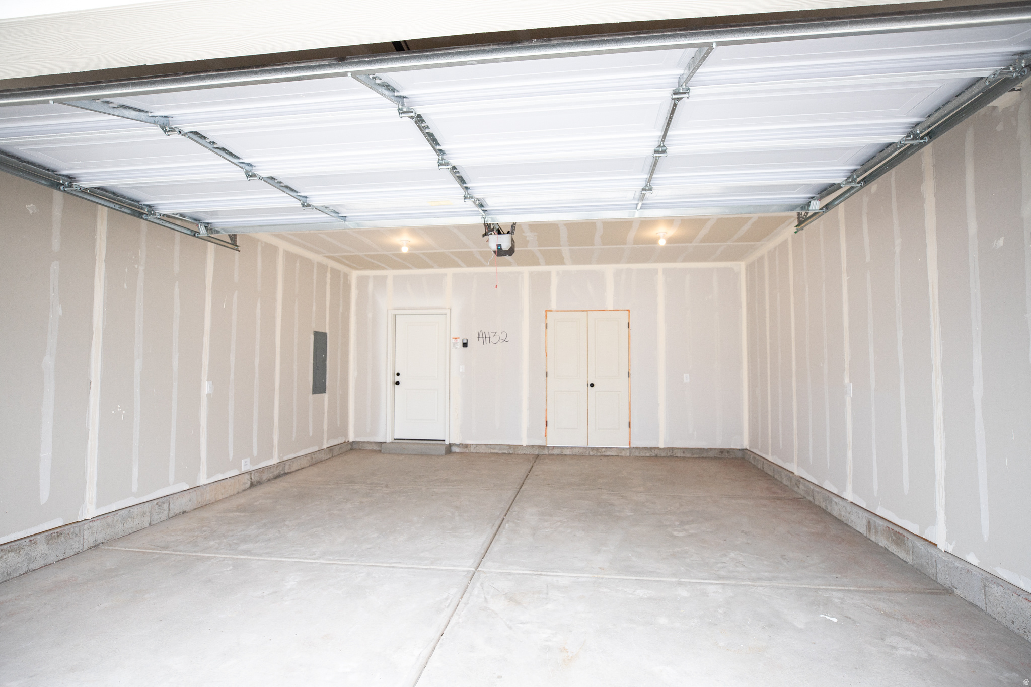 ARROWHEAD SPRINGS - Residential