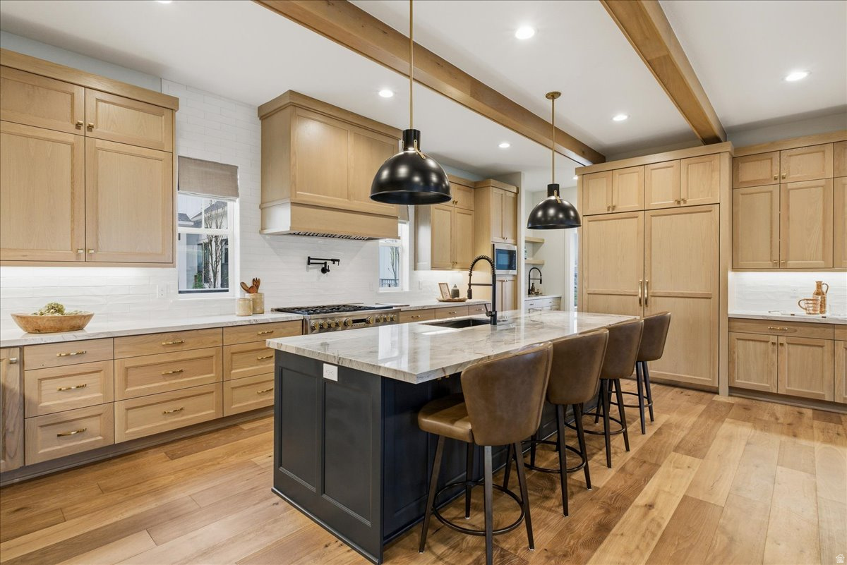 DAYBREAK - Residential