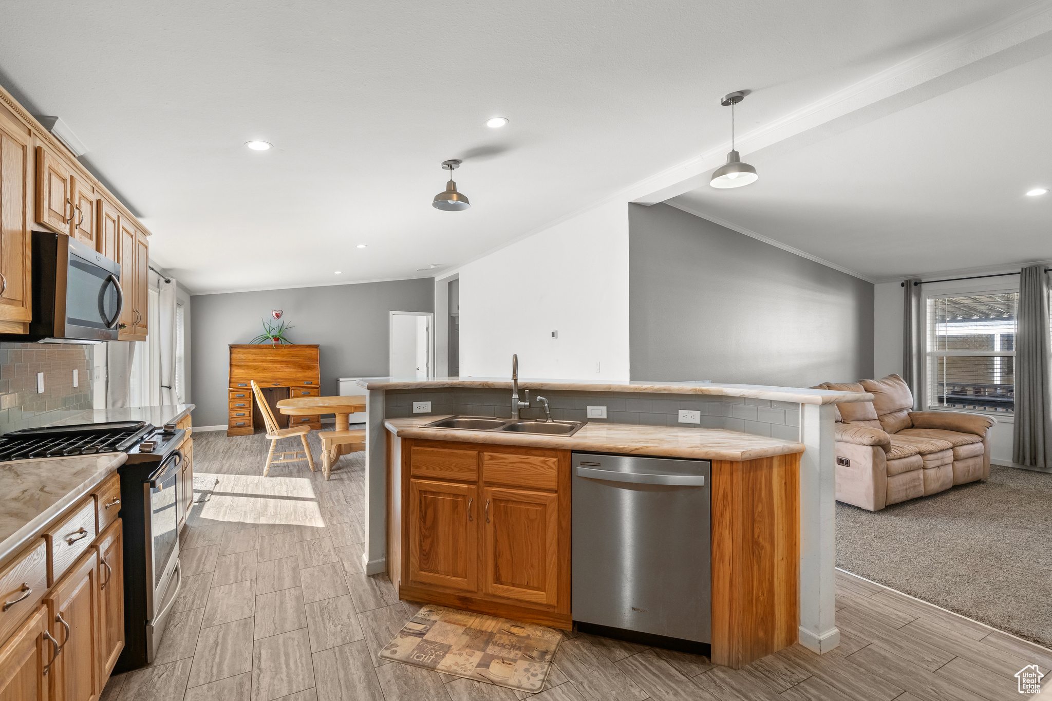 BYDE-A-WYLE - Residential