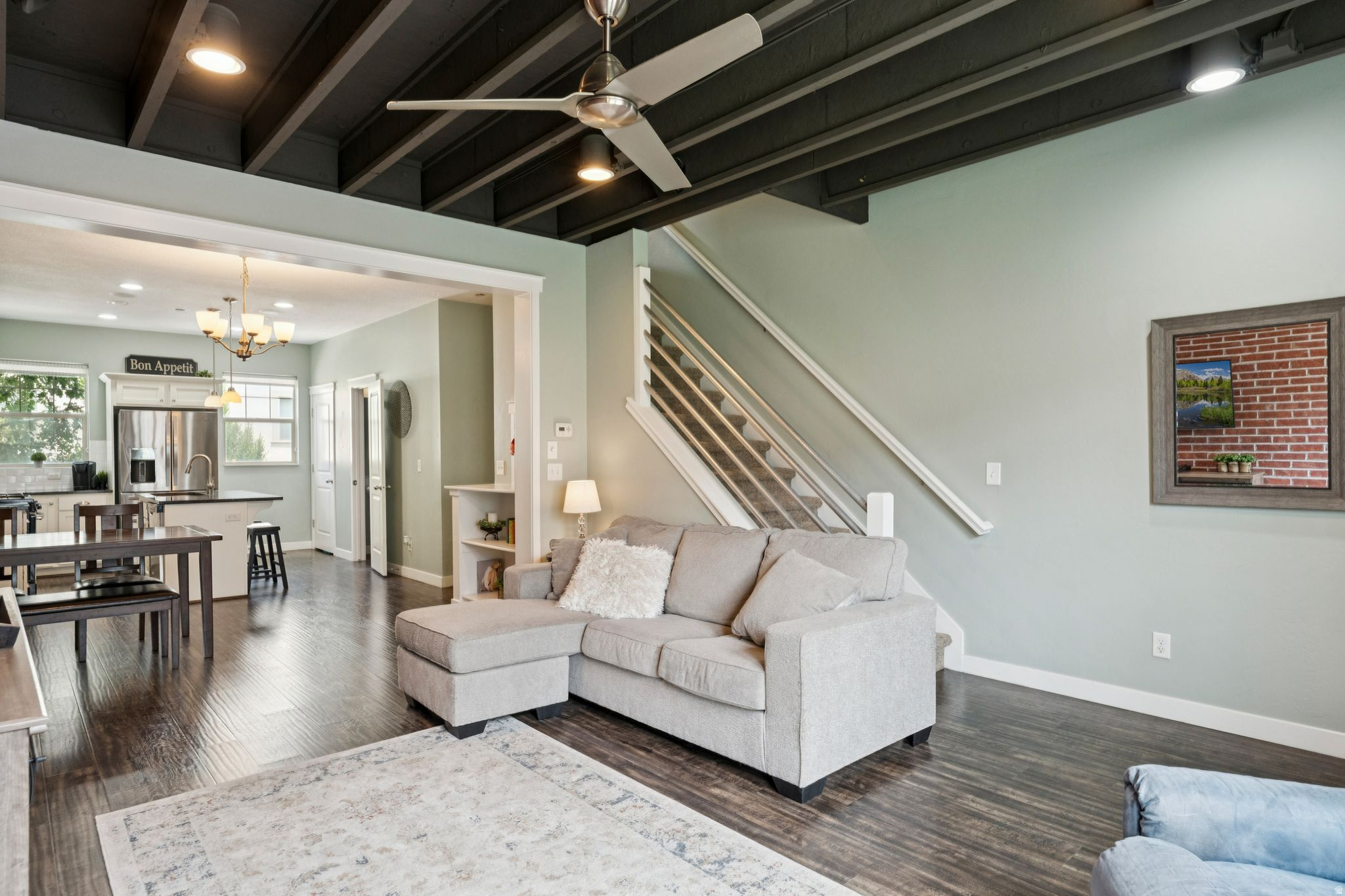 HIGHLAND - Residential