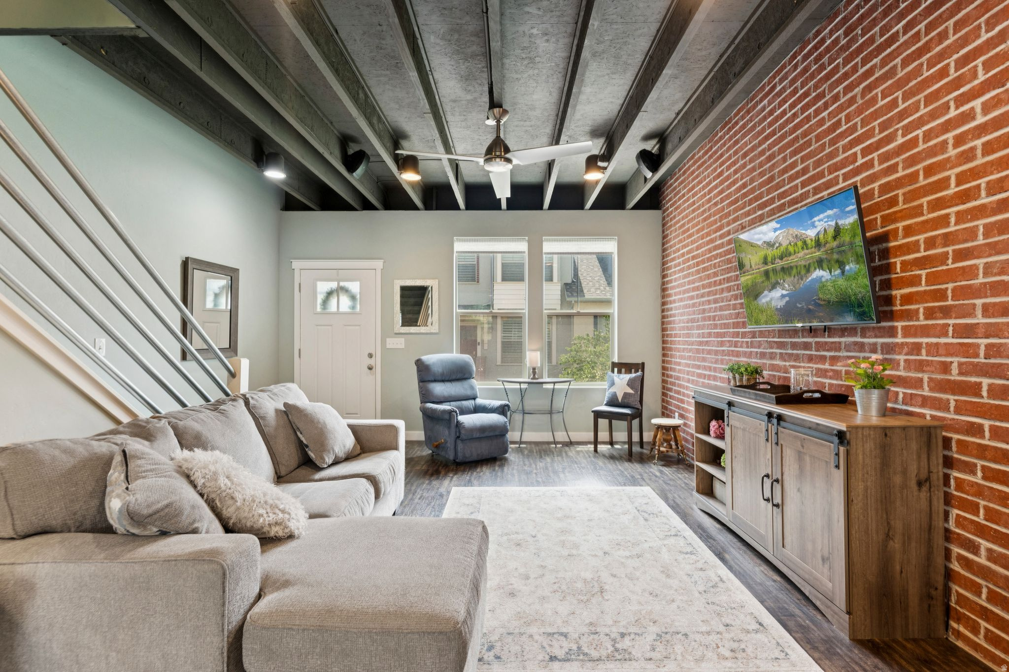 HIGHLAND - Residential