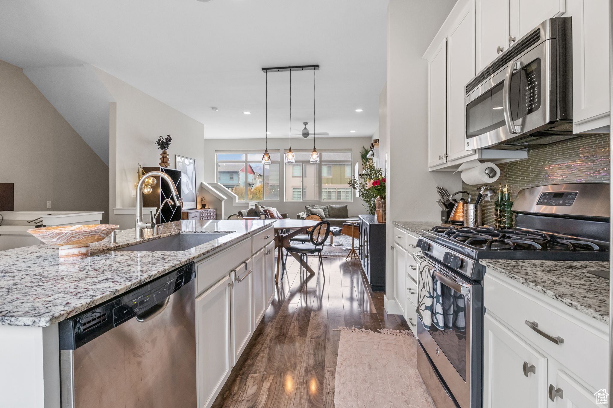 CENTRAL 72 TOWNHOMES - Residential