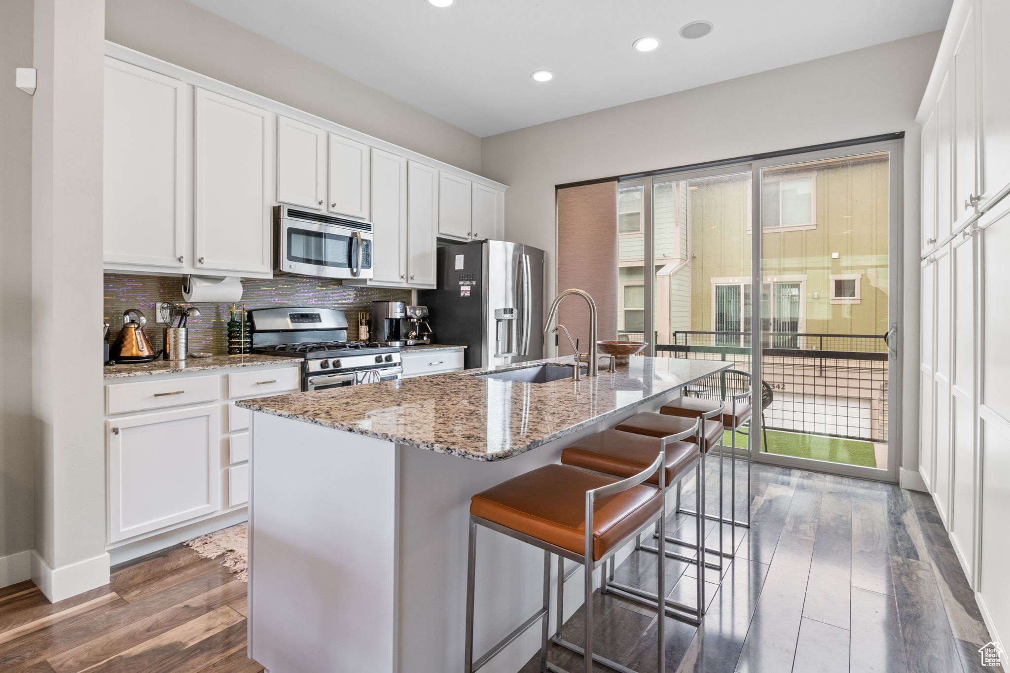 CENTRAL 72 TOWNHOMES - Residential