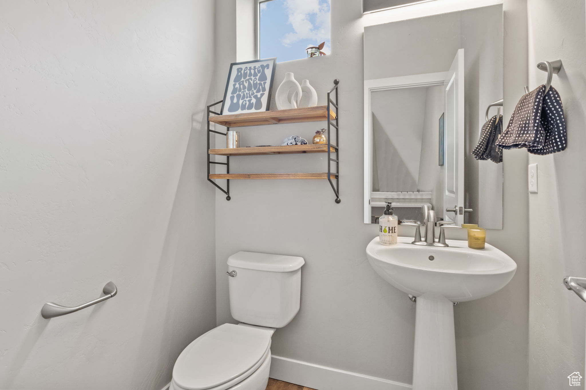 CENTRAL 72 TOWNHOMES - Residential